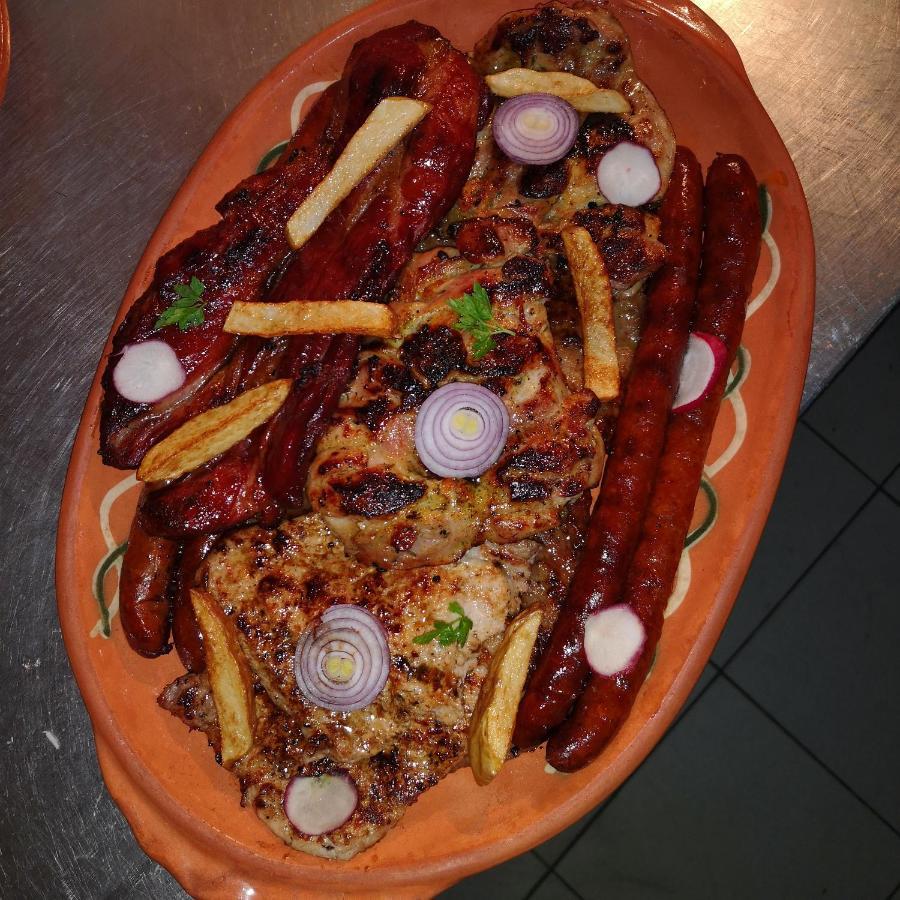 Etno Konak Angela Hotel Kalna ภายนอก รูปภาพ